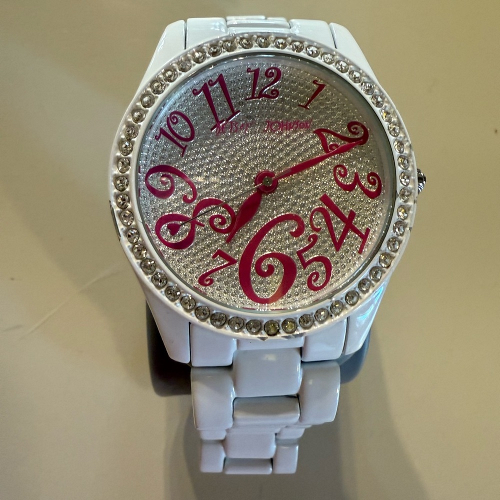 Working Betsey Johnson BLING White Ceramic Band Rhinestone Accented Face Watch